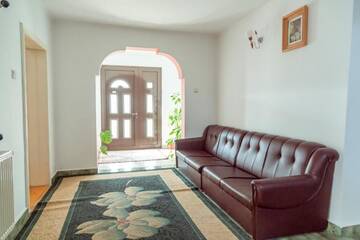 Фото номера Большой двухместный номер с 1 кроватью Гостевой дом Casa Laur г. Мэнэстиря-Гуморулуй 5